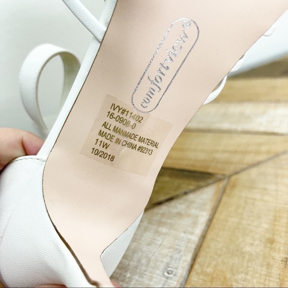 Comfortview Ivy White Strappy Sandals 11W wide width - Picture 8 of 9